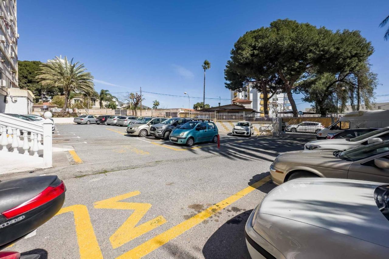 Apartamento Acogedor, Terraza, Piscina Y Mar Benalmadena Exterior photo